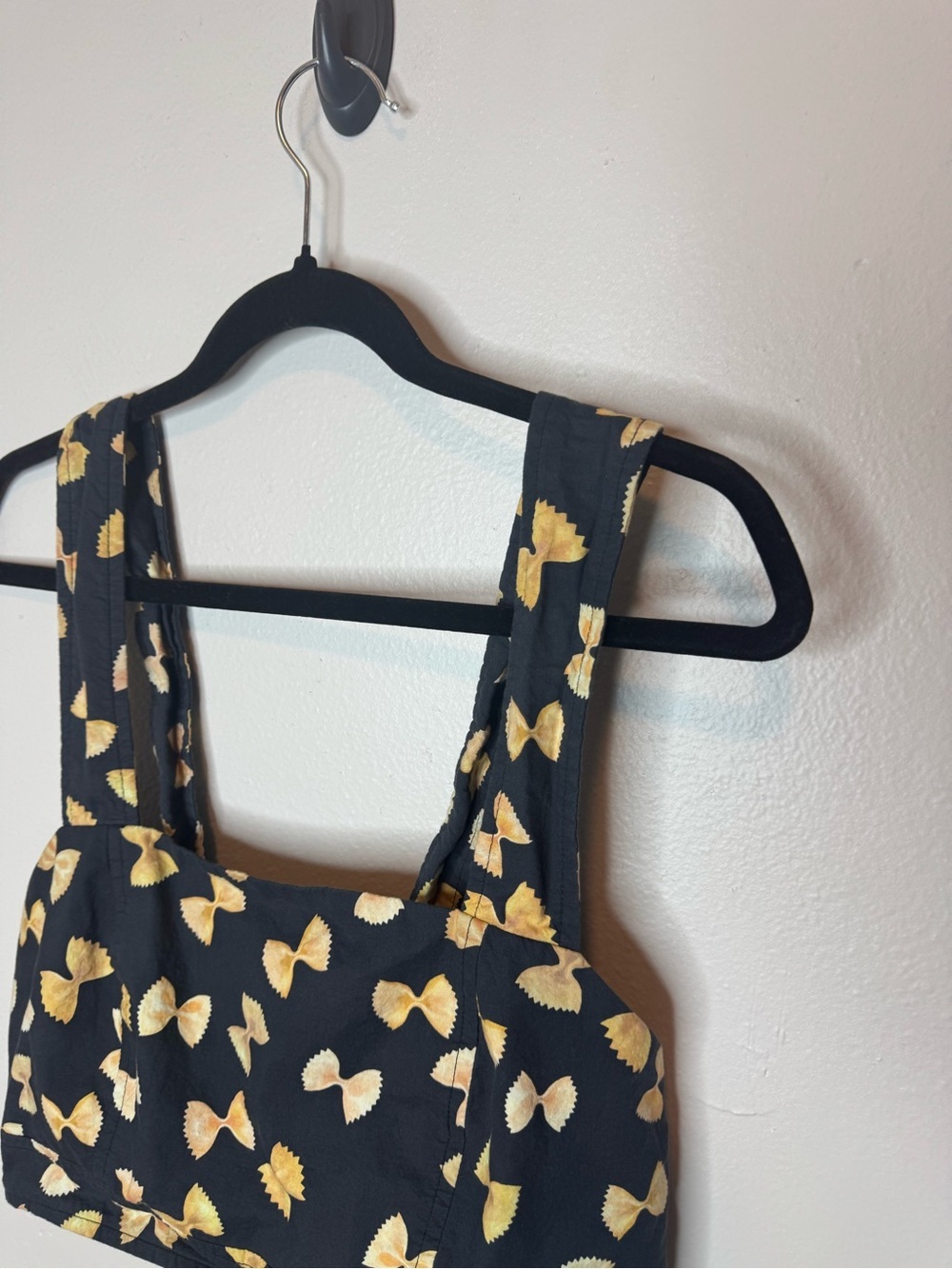 Rachel Antonoff Antonia Cropped Top in Farfalle Pasta Print Black RARE - Picture 4 of 10